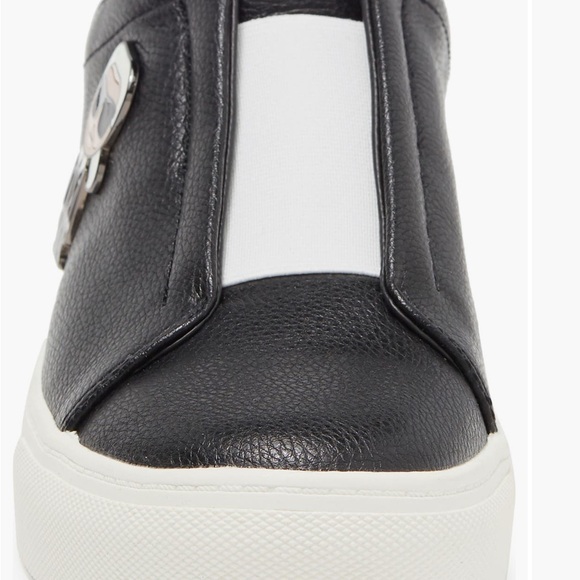 Karl Lagerfeld Monochrome Slip-On Sneakers - Picture 4 of 5